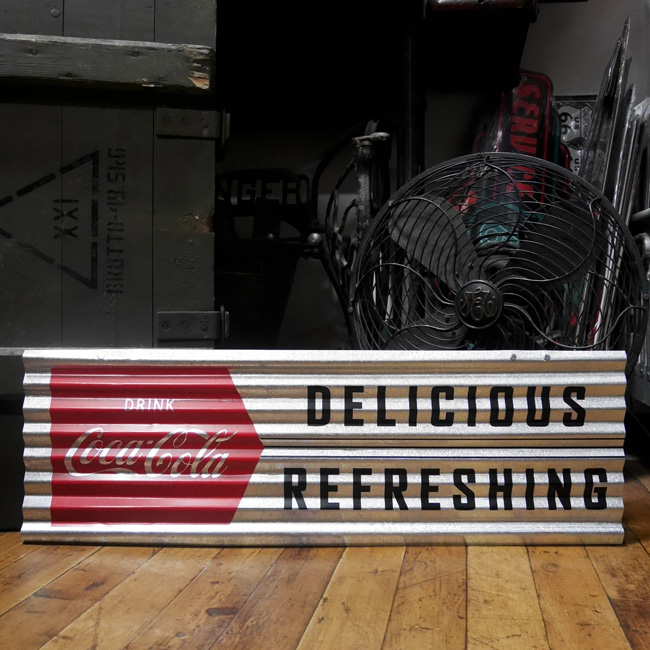  コカコーラブリキ看板　ティンサイン　波板コルゲートコークサイン看板　アメリカン雑貨の画像