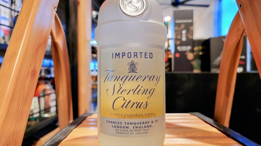 タンカレースターリング シトラス ウォッカの画像