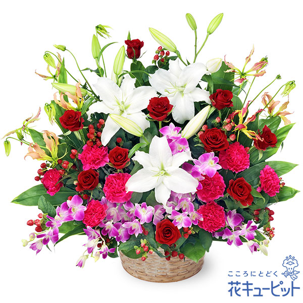 レッドとホワイトの豪華なアレンジメントの画像