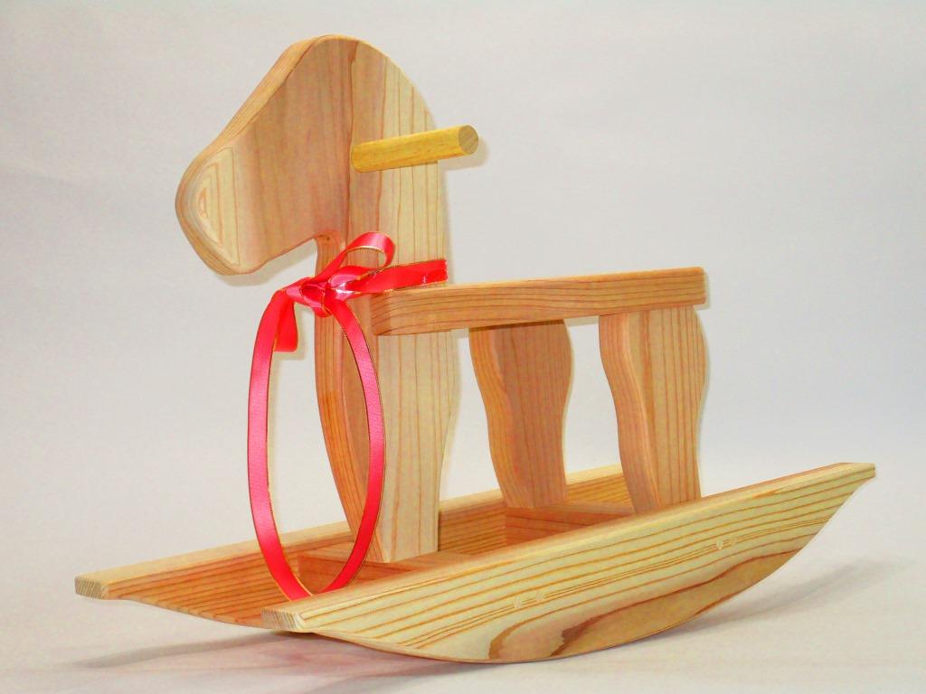 手作り木馬　　完成品の画像