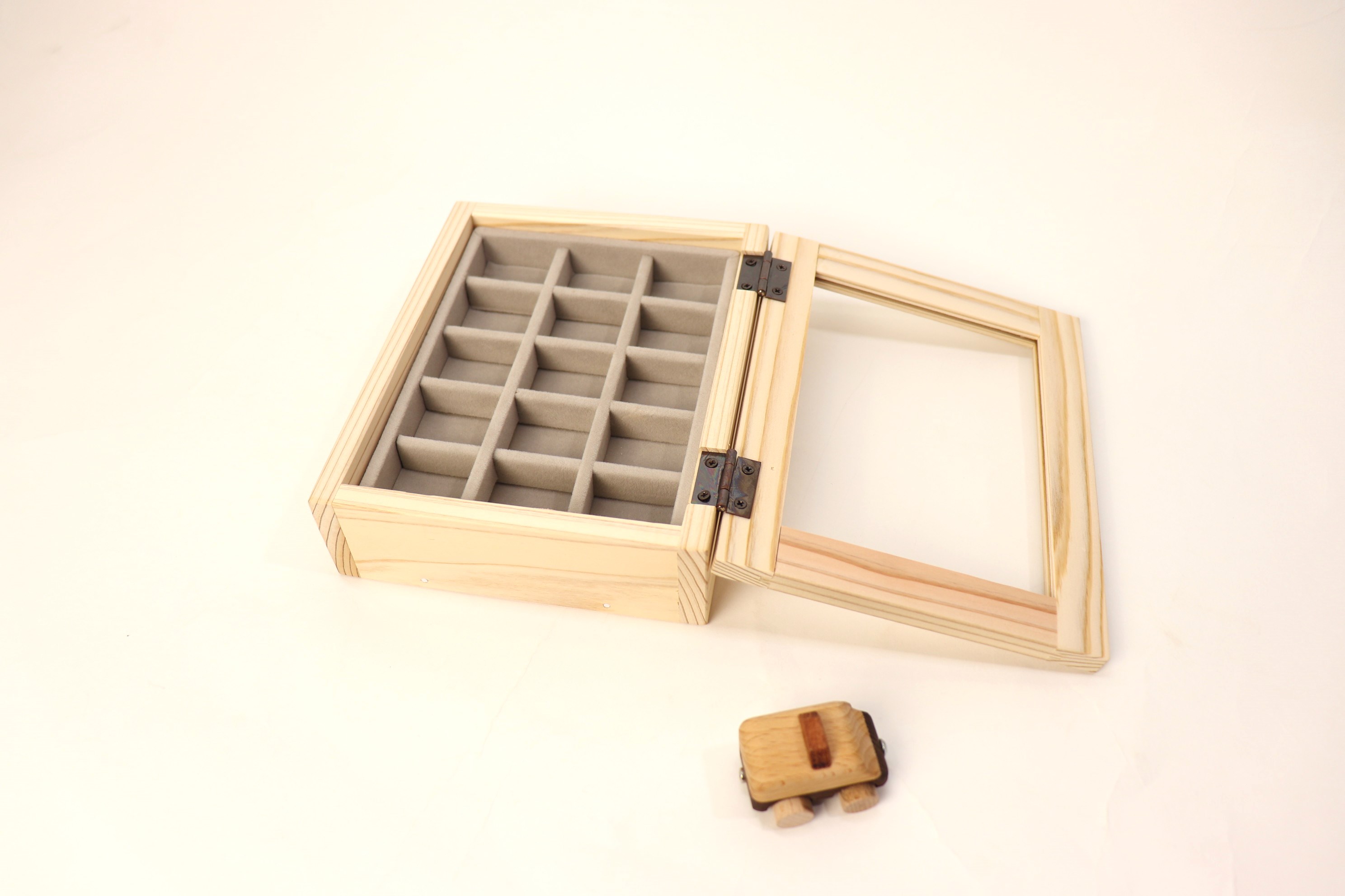 アクセサリーBOX　組み立てキットの画像