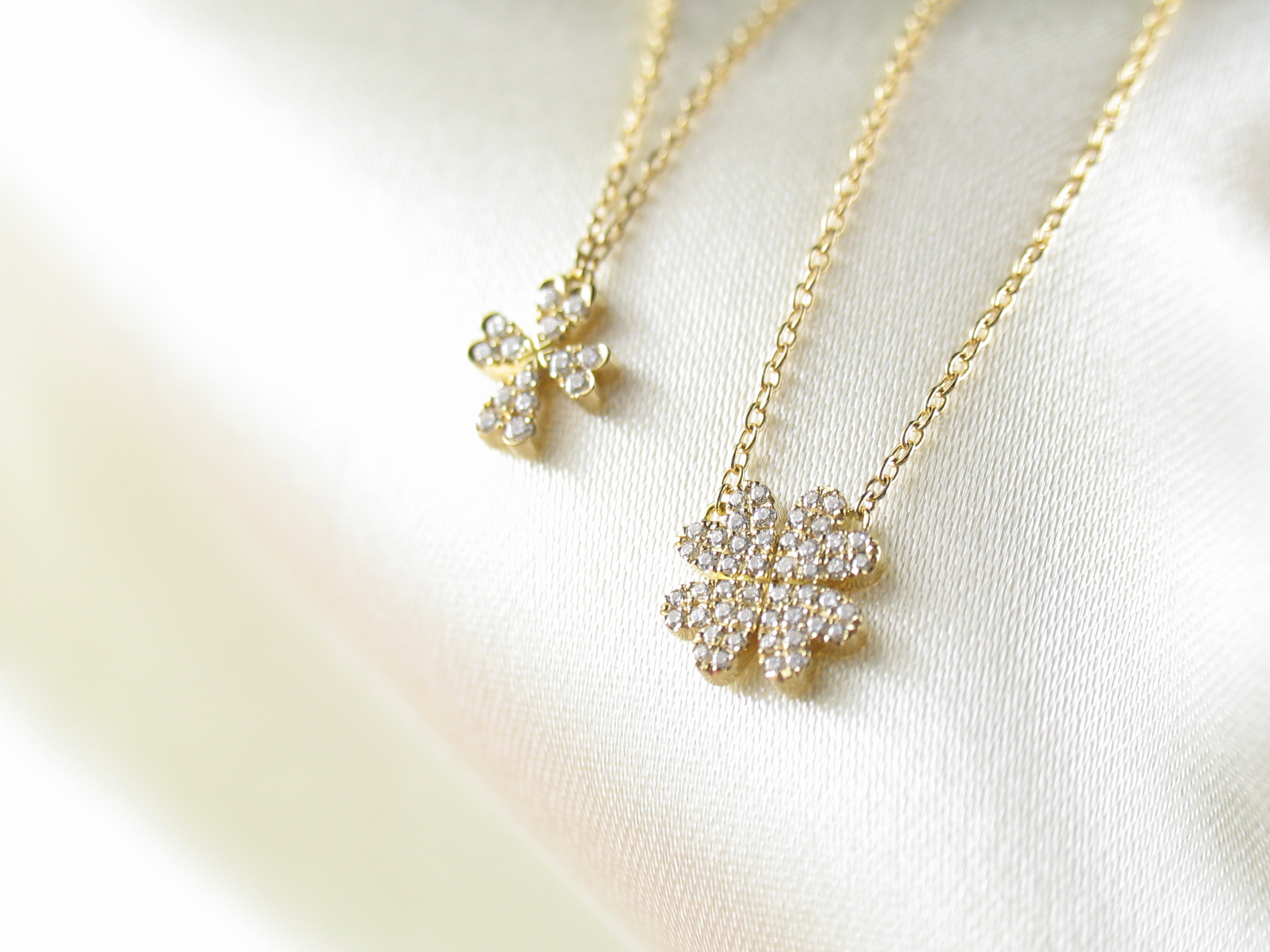 fourheartclover necklace k18yg/diamond(フォーハートクローバー ネックレス k18イエローゴールド/ダイア)の画像