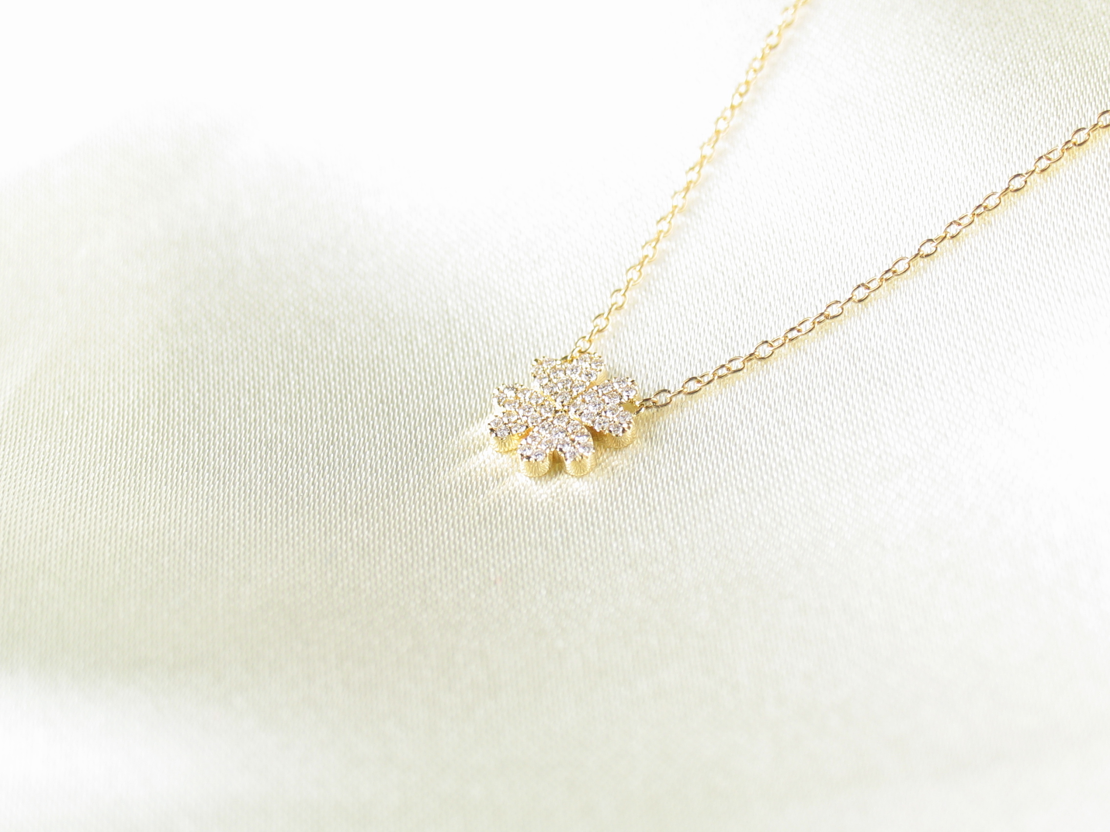 fourheartclover necklace k18yg/diamond(フォーハートクローバー ネックレス k18イエローゴールド/ダイア)の画像