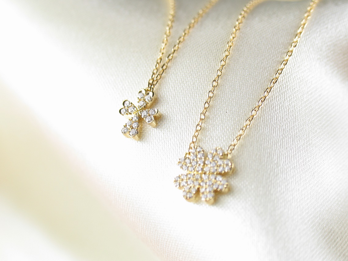 clover cross necklace k18yg/diamond(クローバークロス ネックレス k18イエローゴールド/ダイア)の画像