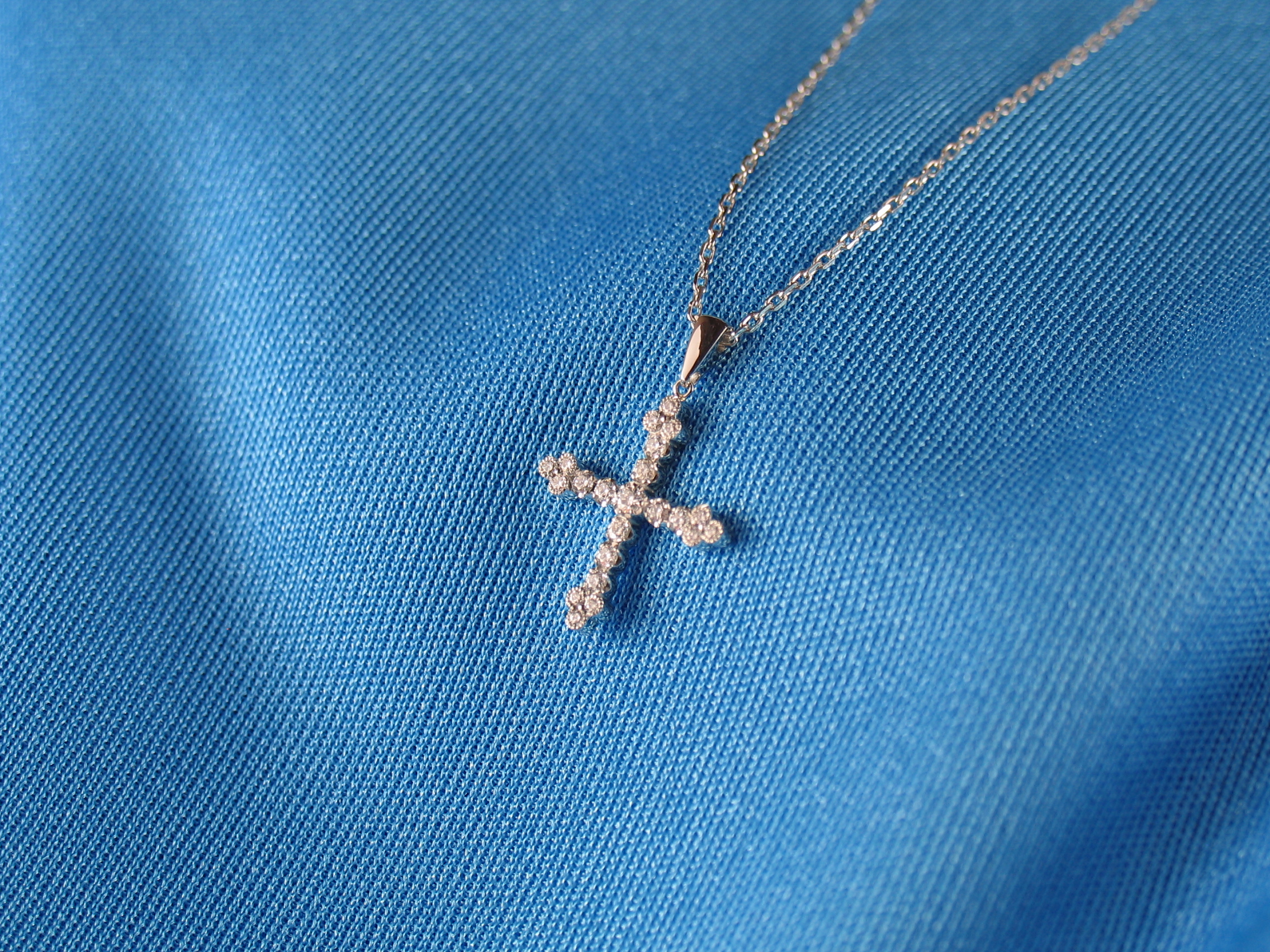 sexyround D cross necklace k18wg/diamond(セクシーラウンド D クロス ネックレス k18ホワイトゴールド/ダイア)の画像