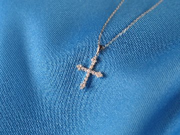 sexyround D cross necklace k18wg/diamond(セクシーラウンド D クロス ネックレス k18ホワイトゴールド/ダイア)の画像