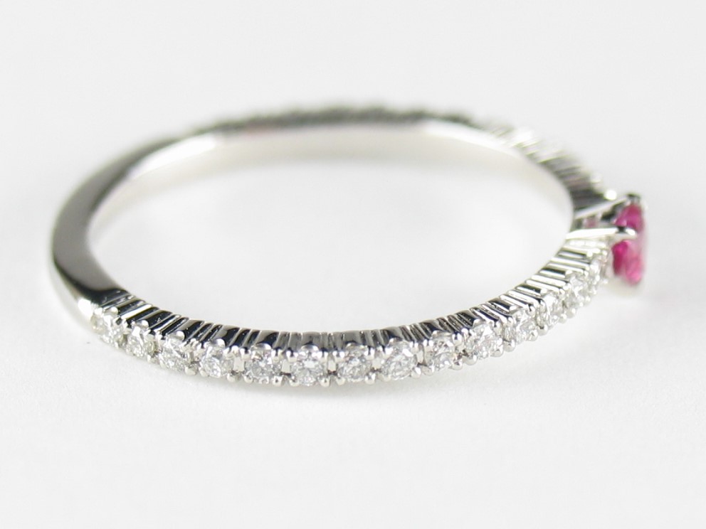 heartrubyvinesetting pinkyring pt/diamond&ruby(ハートルビーバインセッティング ピンキーリング プラチナ/ダイア&ルビー)の画像