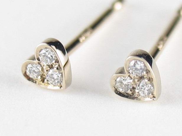 toranpu D heart pierce k18wg/diamond(トランプ D ハート ピアス k18ホワイトゴールド/ダイア)の画像