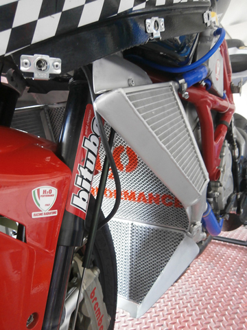 H2O SBK EVO レーシングラジエター/オイルクーラーキット　F3の画像