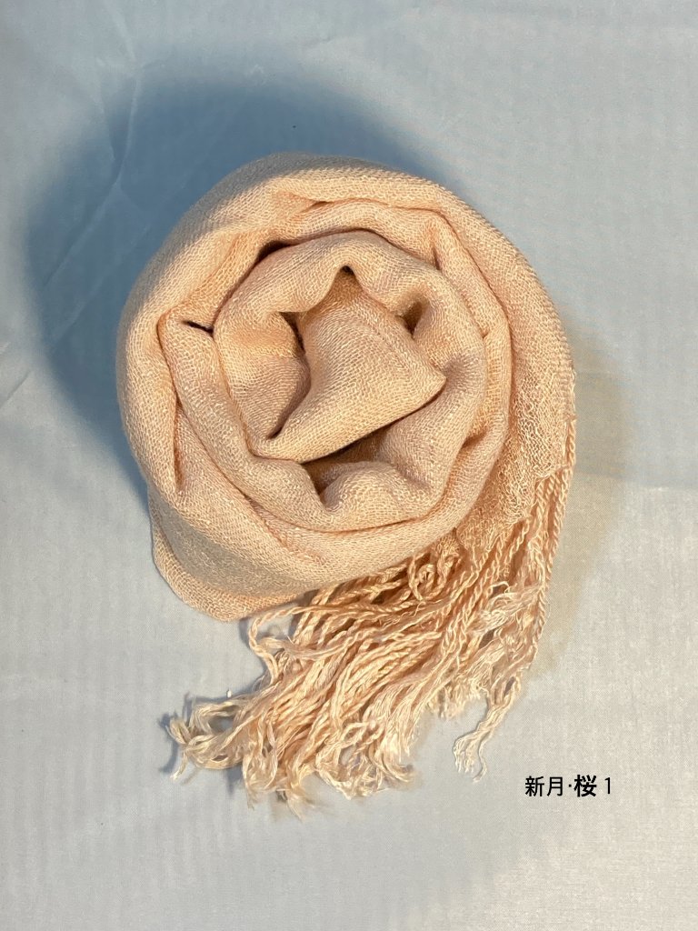 桜染め・コットンガーゼストールの画像