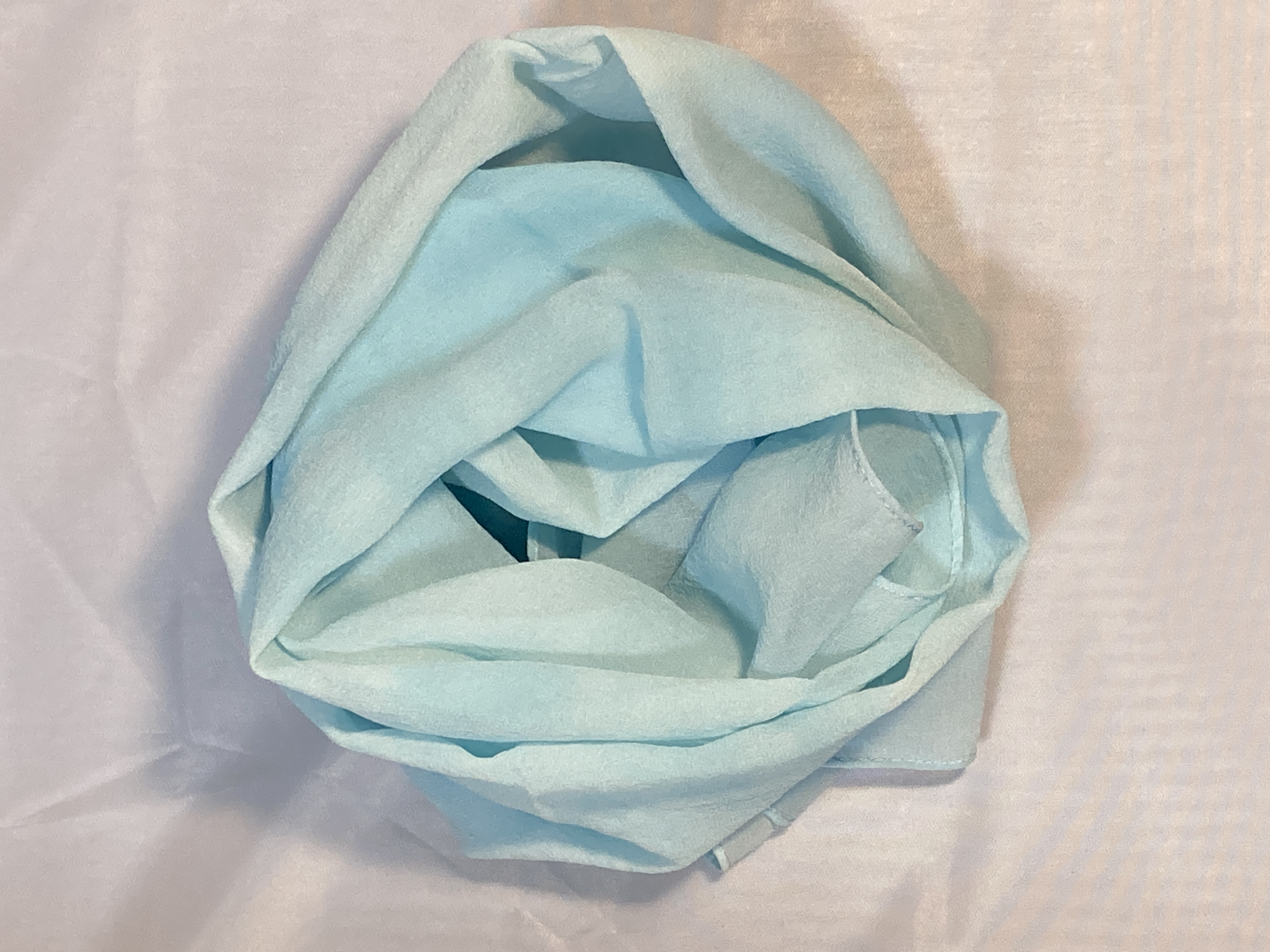 藍の生葉染め・シルクスカーフ画像