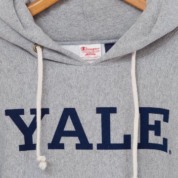チャンピオン（champion) リバースウィーブ　プルオーバースウェットパーカー カレッジロゴ YALE C5-Q105　ユニセックスの画像