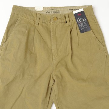 LEVI'S リーバイス a9211-0006 XX CHINO ルーズ ストレート プリーツ BRITISH チノパン　トラウザー　タックパンツ　メンズ の画像