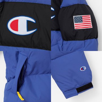チャンピオン（champion) 　アクションスタイルダウンジャケット　ビックロゴ　スポーツミックスの画像