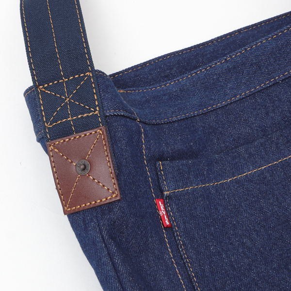 リーバイス LEVI'S 002GV-0001 メッセンジャーバッグ デニム生地 調節可能 の画像