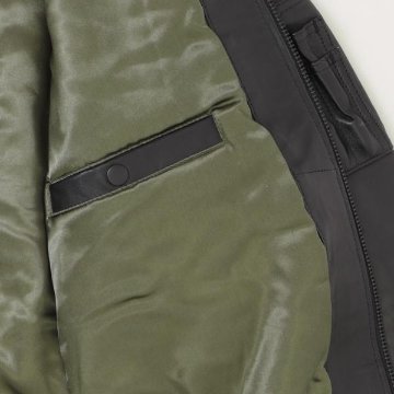 アルファ　Alpha Industries LEATHER　MA-1 797-5950001 Black MA-1　レザージャケット ブルゾン　羊革　ミりタリージャケット　MA1　の画像