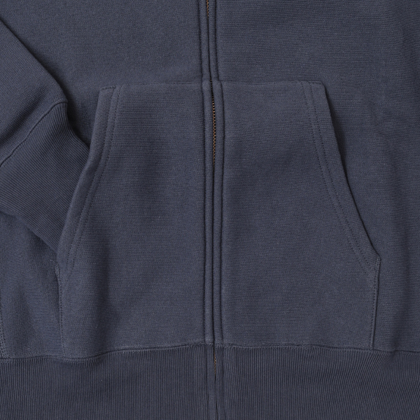 Champion　C3-w134 リバースウィーブ　ジップフーデッドスウェットシャツ 裏起毛　秋冬の画像