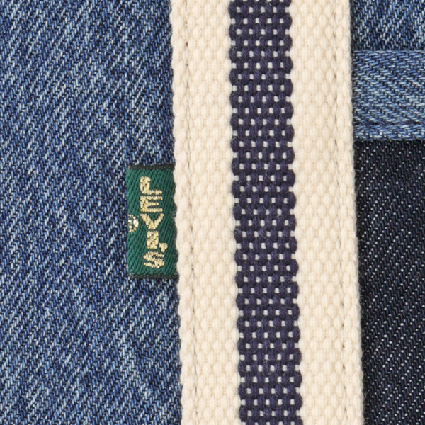 LEVI'S × FELIX デニムトートバック ポケット付き D6245-0001 01)BLUE DENIM画像