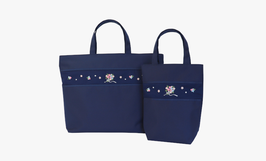 【展示見本品20％OFF】手刺繍シューズバッグ　花束の画像