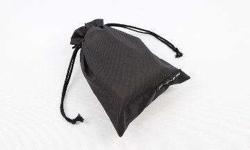 【新デザイン入荷】　ストライプリボン 携帯スリッパ　黒（専用巾着付き）2サイズ展開　23cm～25cmの画像