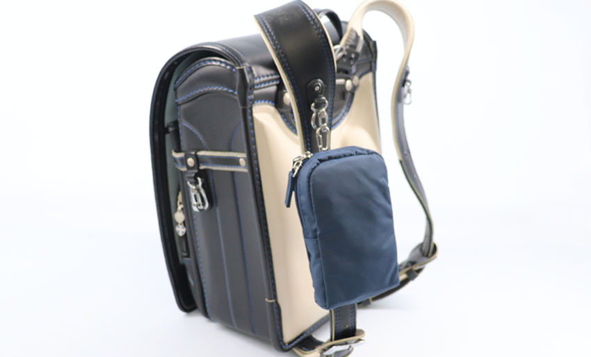 ランドセルポーチ【ICカード・キッズ携帯・鍵収納】の画像