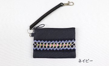 【ネット限定】スモッキング刺繍入り ナイロン製パスケース ｜小銭入れ付きの画像