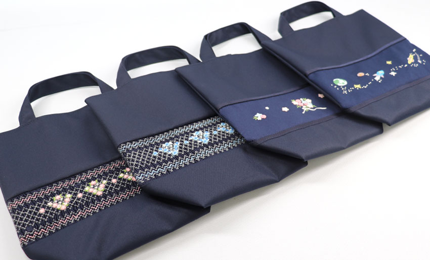 【20％OFF】スモッキング刺繍・手刺繍入り シューズバッグ【ネット限定】の画像
