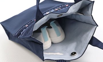 【訳アリ品20％OFF】自立型スモッキング刺繍入りシューズバッグ｜宇宙｜2本持ち手付きの画像