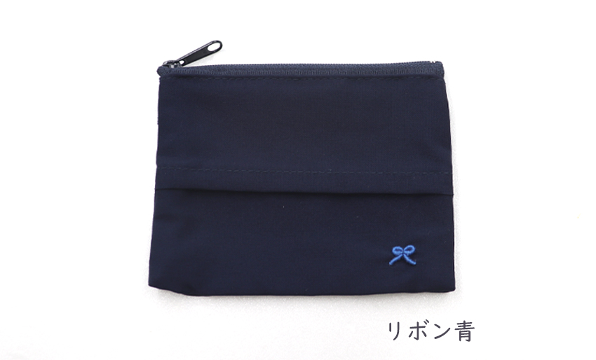 【本店限定】ワンポイント手刺繍 ファスナー付き ティッシュケース 紺｜ハンドメイド の画像