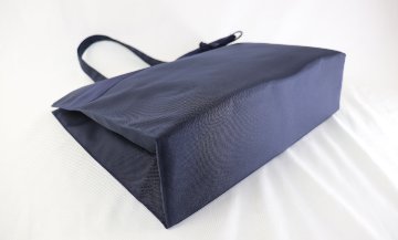  【展示見本品のため40％OFF】リボン横型トートバッグの画像