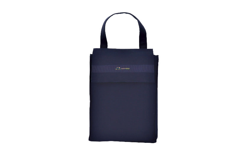 【ワケありのため20％OFF】マチ付きシューズバッグ｜布製｜マジックテープ｜トレインの画像