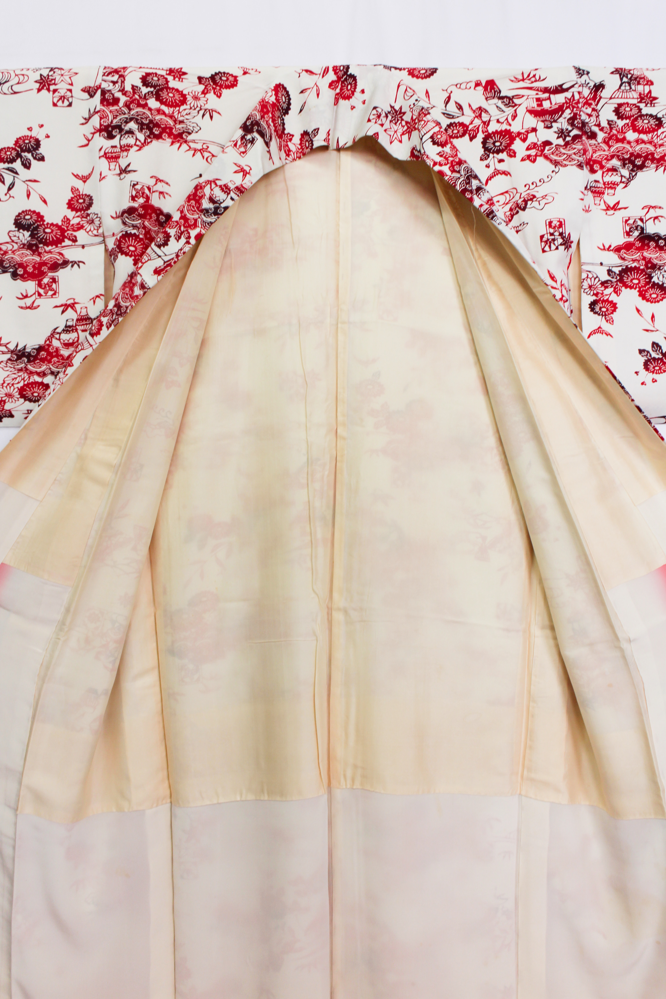 【古着物】草花風景柄小紋着物の画像