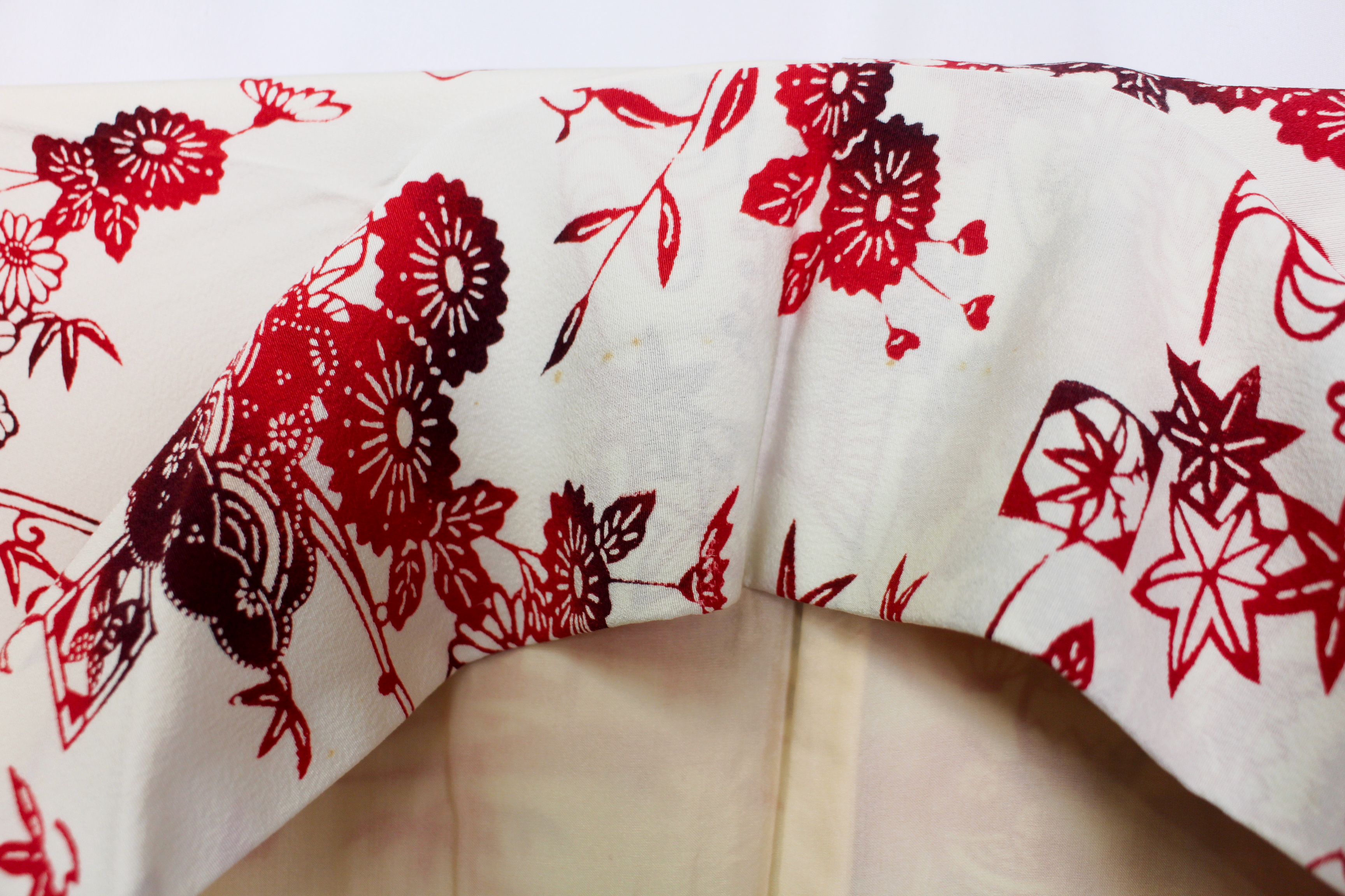 【古着物】草花風景柄小紋着物の画像