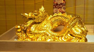 【御神宝】黄金の龍神像画像