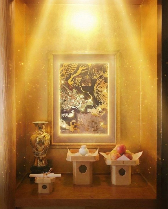 【御神宝】金龍画の御神額の画像