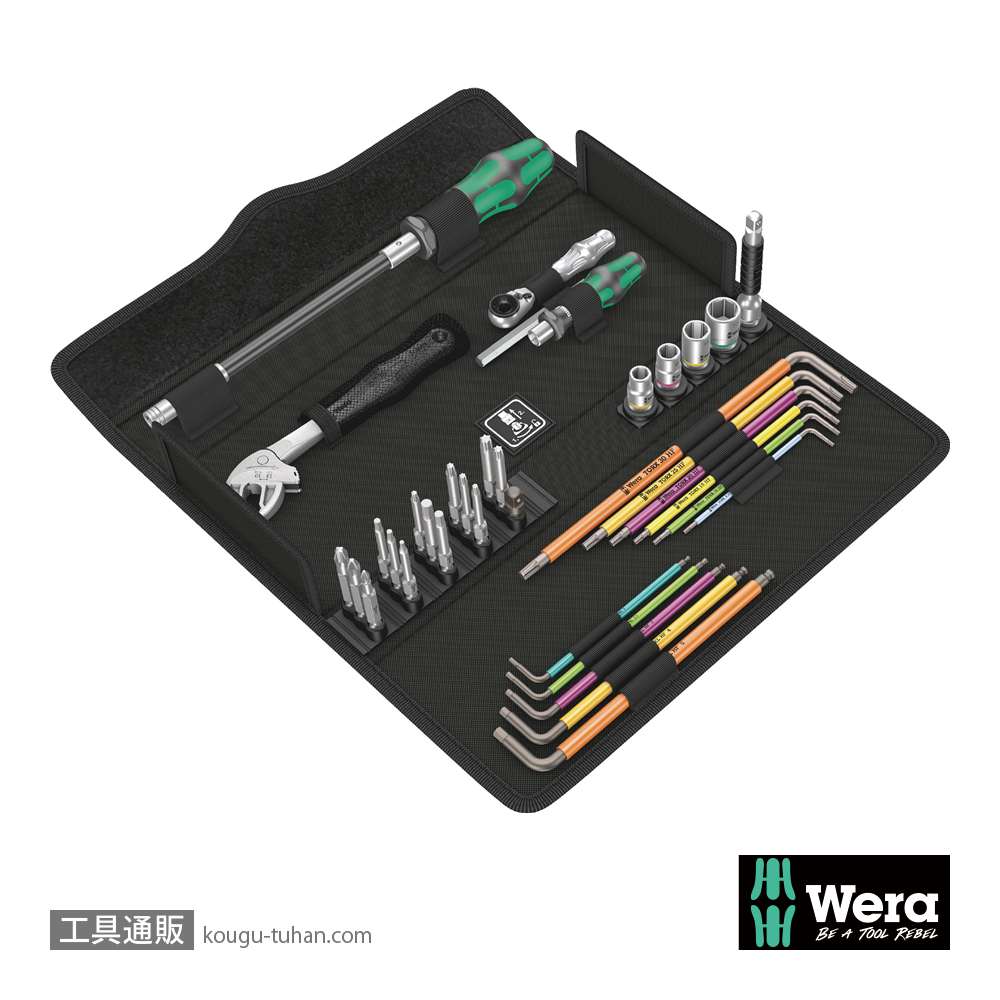 Wera コンパクトF1 窓取り付け作業の画像