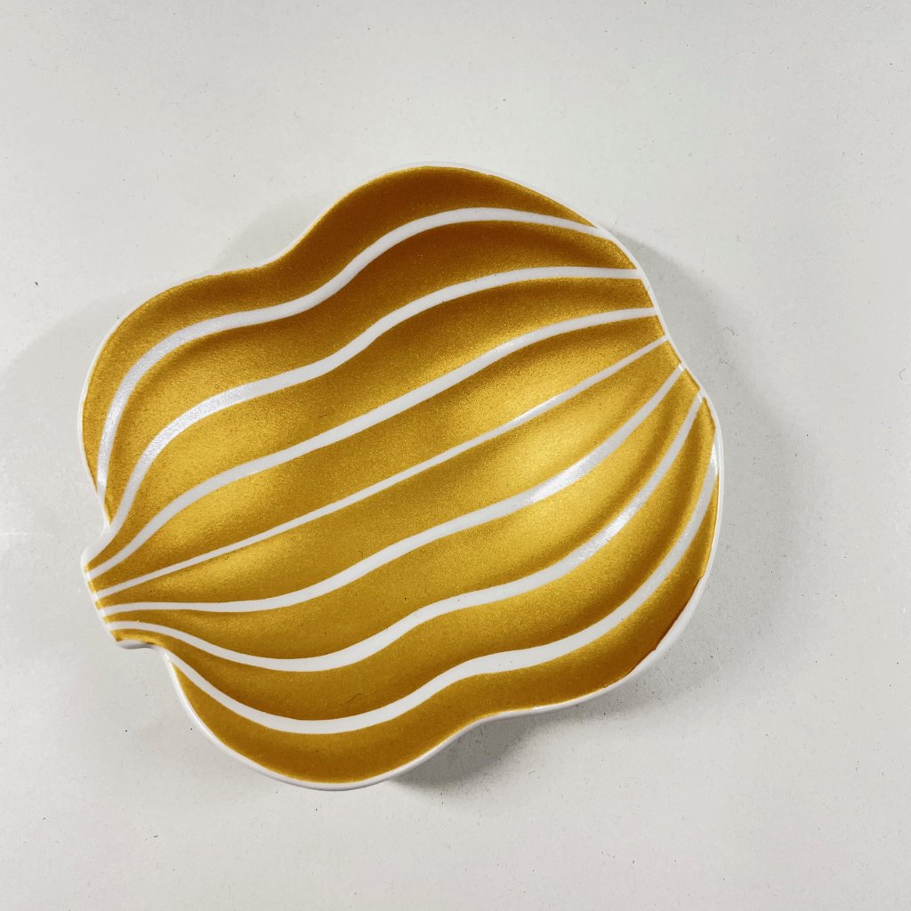 錦金彩雪衣瓢形小付　9㎝の画像