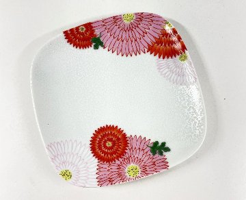 錦銀叩き菊花尽くし丸正角銘々皿　11㎝の画像