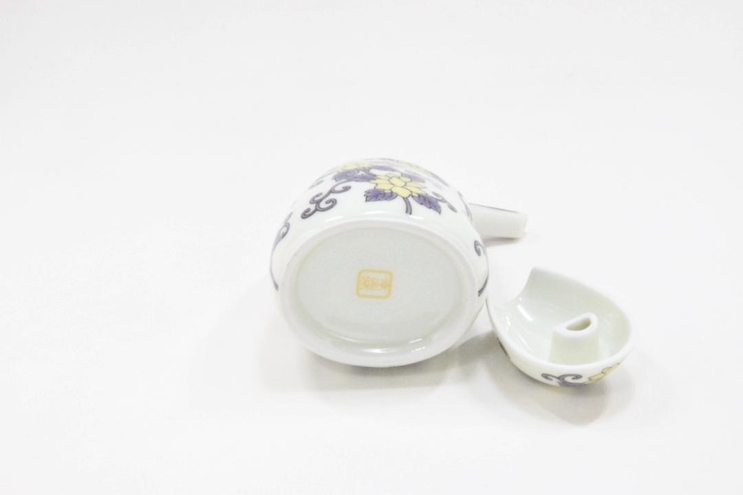 錦紫唐草川蝉形ミニ汁次/箱入(Soy sauce dispenser)の画像