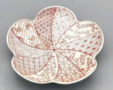 錦銀彩祥瑞捻梅形小銘々皿　12㎝の画像