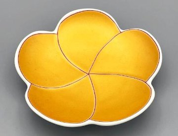 錦金彩捻り梅形銘々皿　15㎝の画像