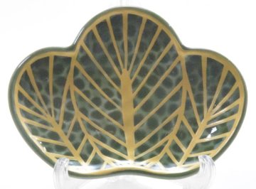 錦茶緑金松葉形銘々皿　13㎝の画像