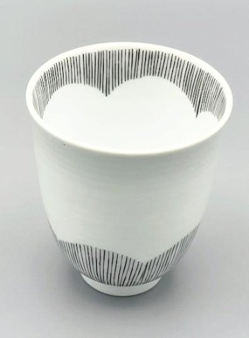 錦小花黒糸十草湯呑  180ccの画像