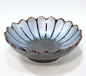 錦銀彩べっ甲釉菊形千代口 8.6㎝ の画像