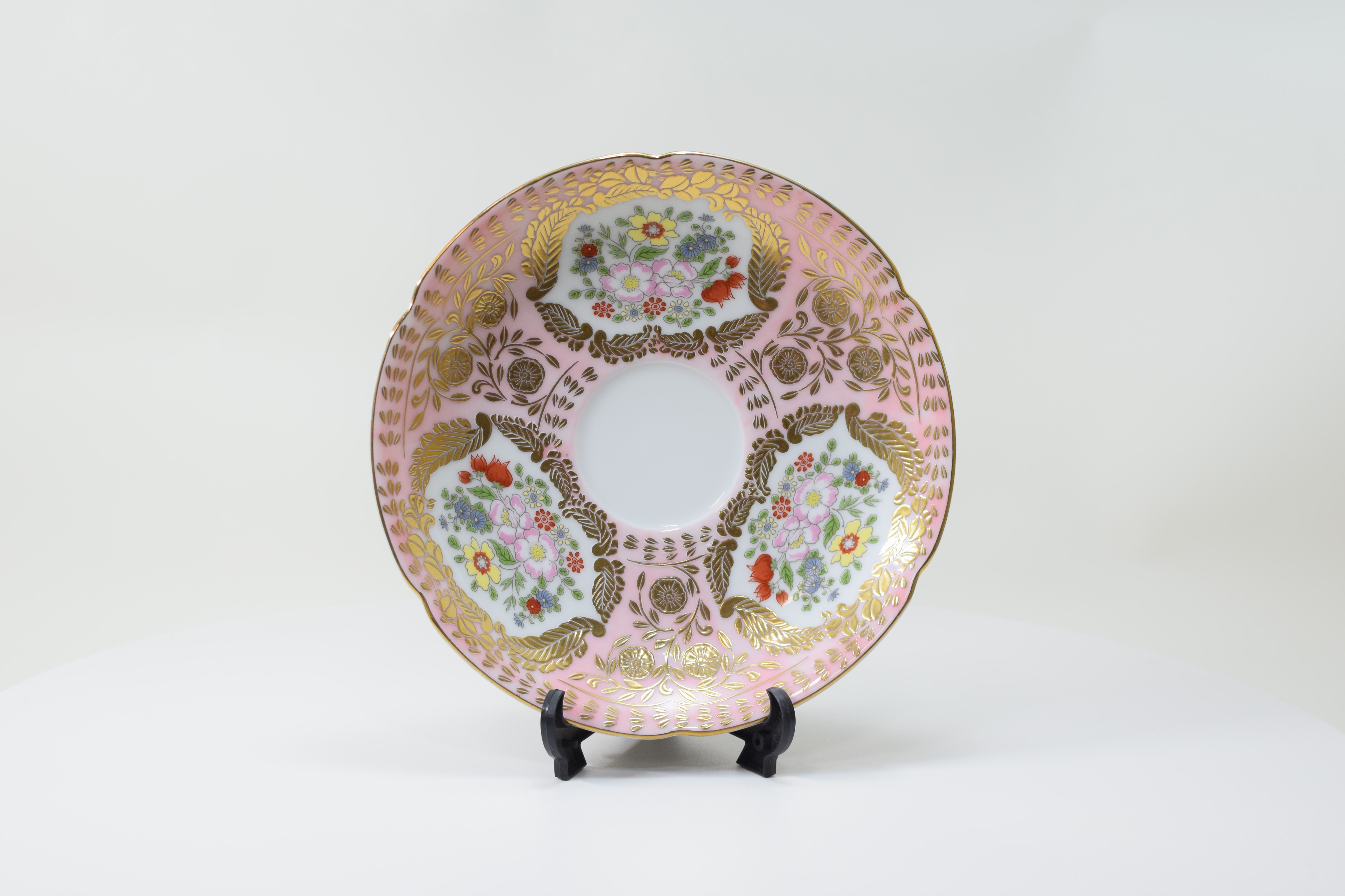 錦桃色ベルサイユ碗皿画像