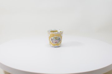 錦白ベルサイユ中国茶碗画像