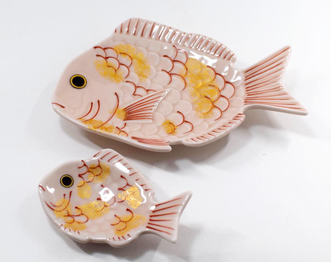 紅鯛　銘々皿　13㎝　1枚　ギフト箱入りの画像