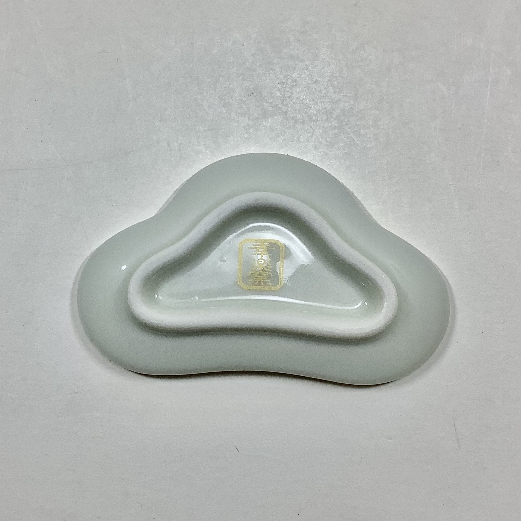 錦金松葉形箸置の画像