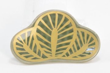 錦茶緑金松葉形箸置の画像