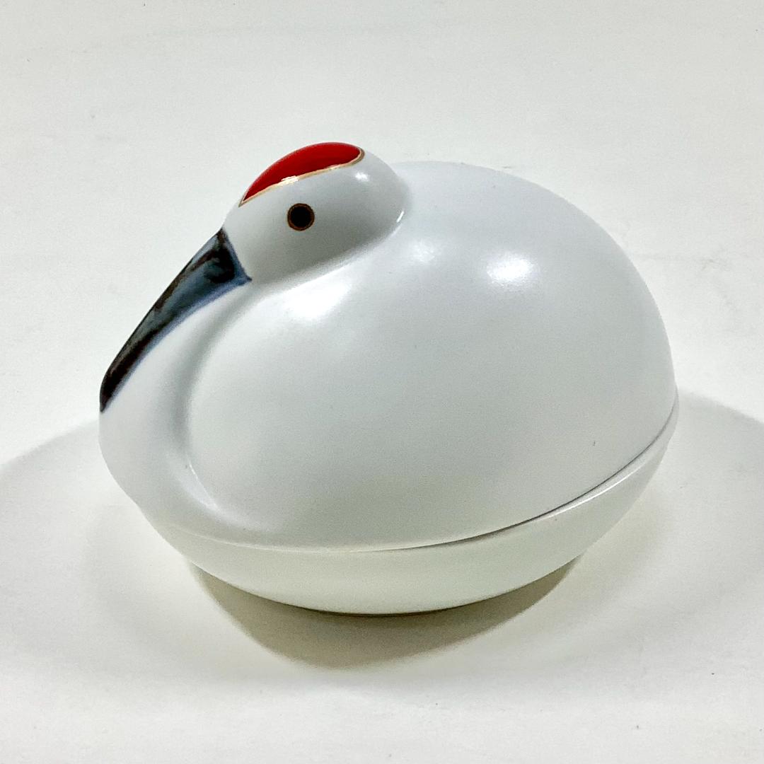錦雪衣鶴形小蓋物の画像